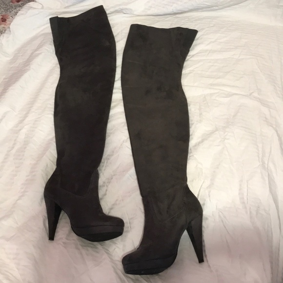 Shoes - Suede Thigh Highs